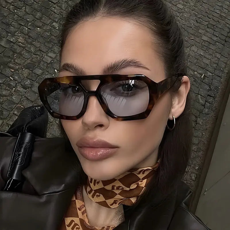 Double beam irregular sunglasses, new European and American Instagram influencers, same fashionable sunglasses, sunglasses eprolo