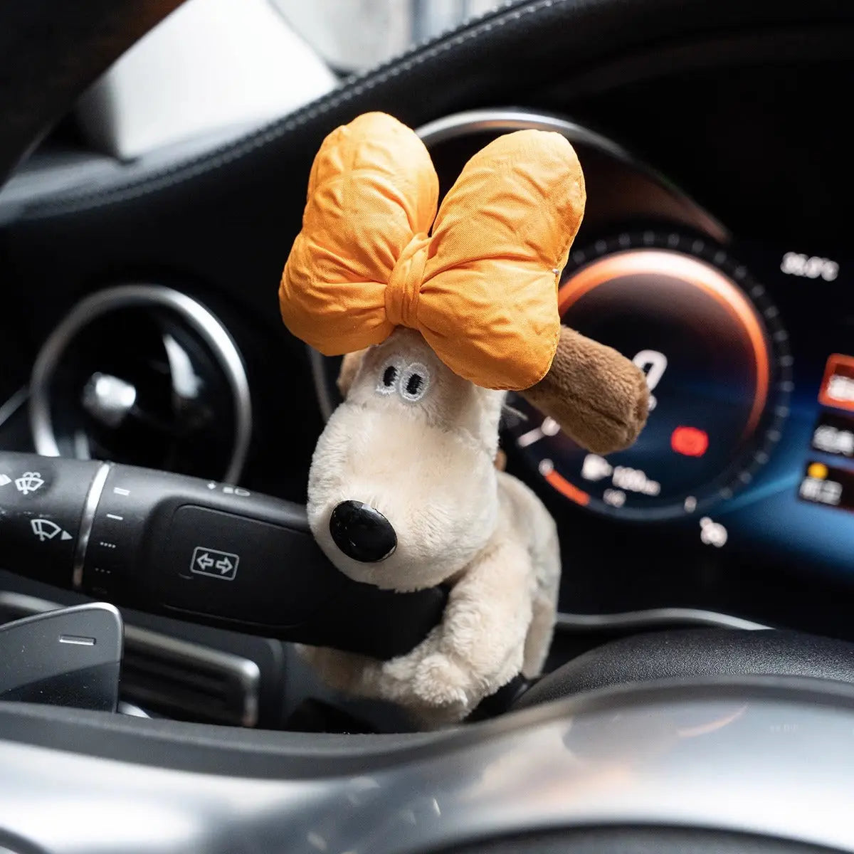 Car small ornaments cute head dog plush doll sentimental car interior decoration supplies eprolo