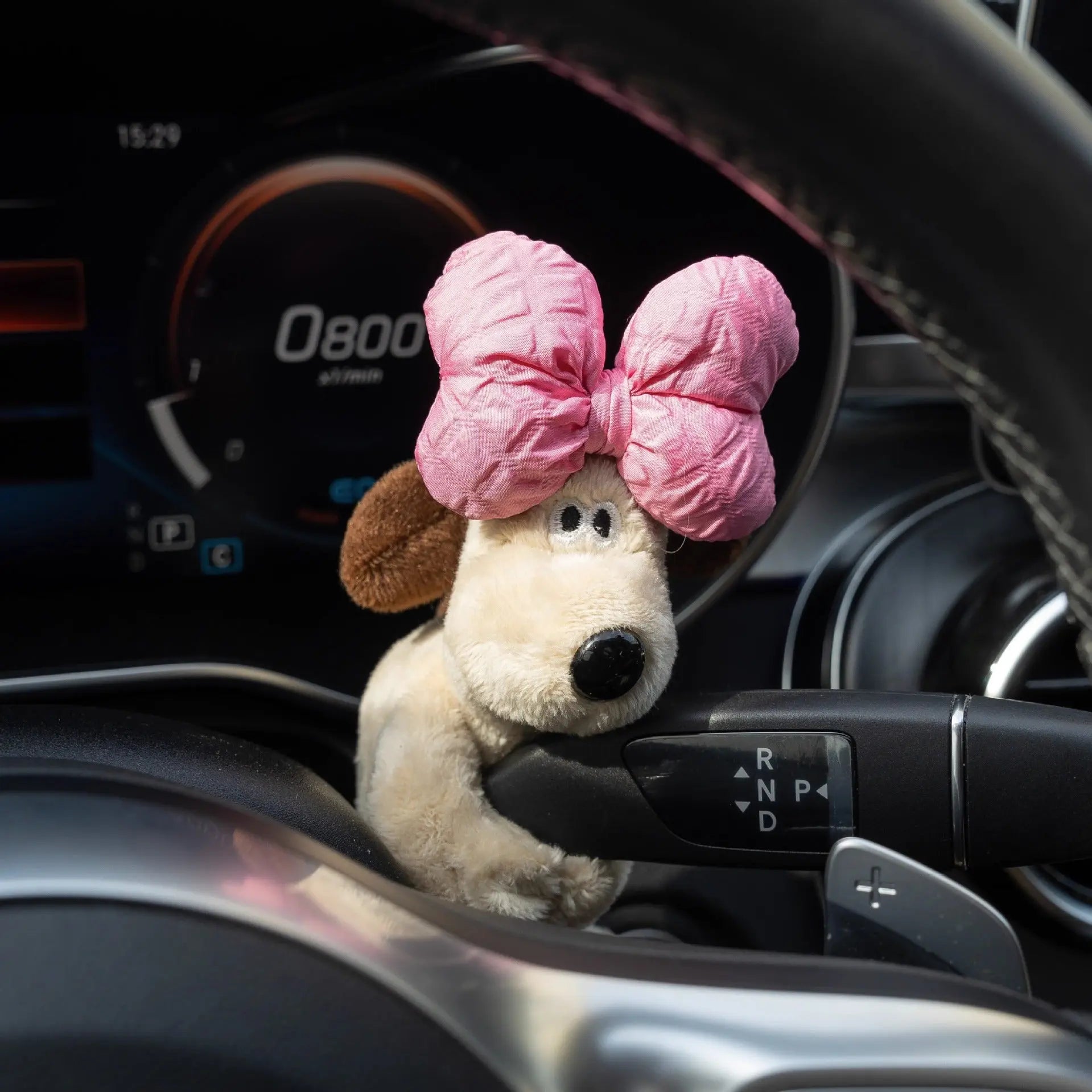 Car small ornaments cute head dog plush doll sentimental car interior decoration supplies eprolo