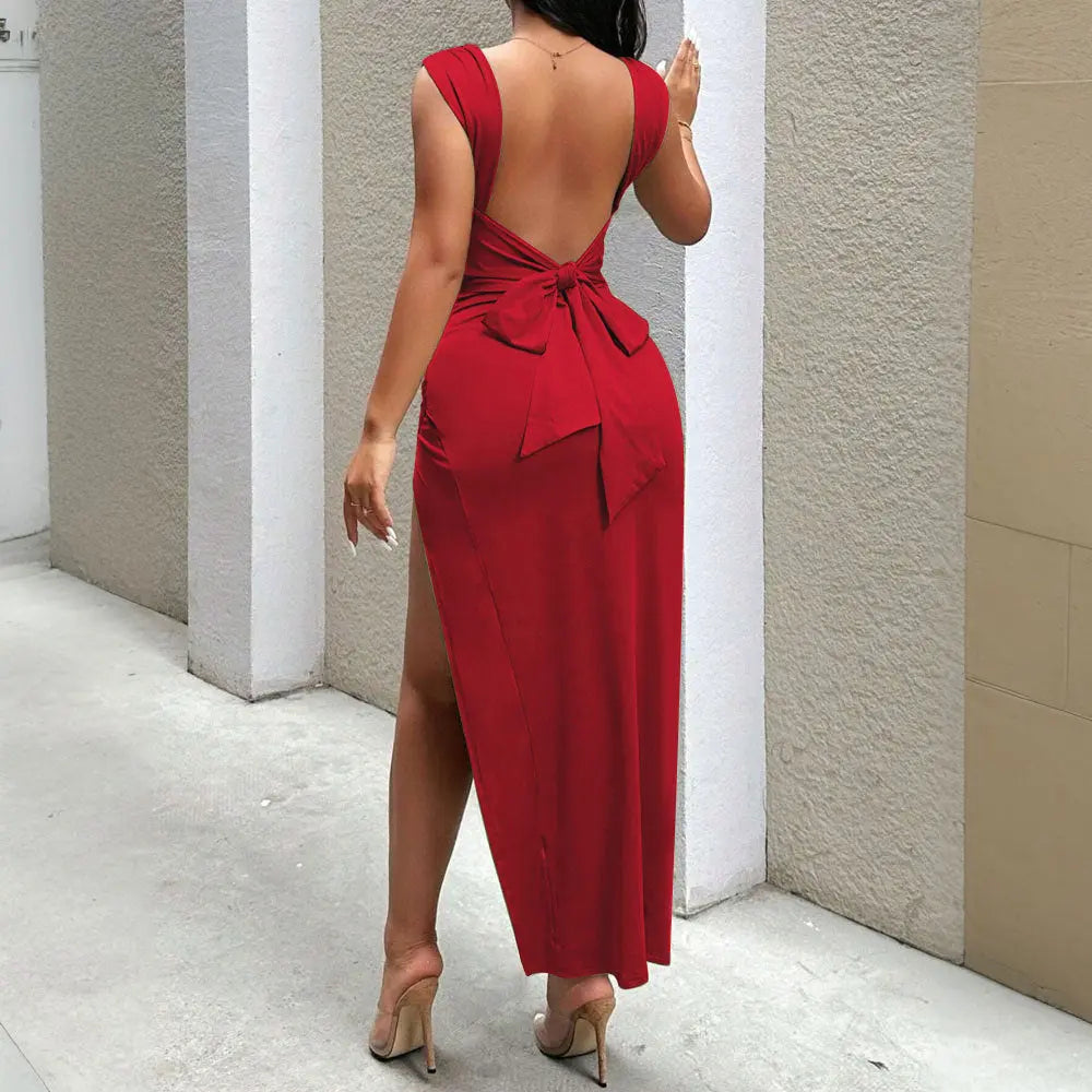 Elegant and sexy dress with exposed backpack, mid length skirt eprolo