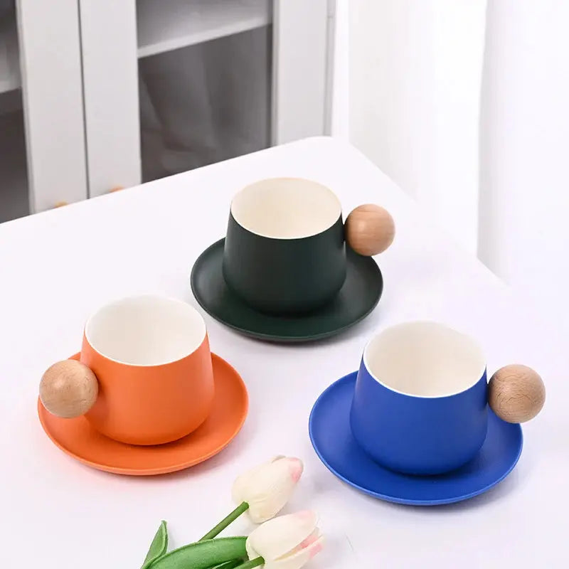 Ceramic Coffee Cup and Saucer Set Espresso Cups Light Luxury Wooden Handle Afternoon Tea Mug Female Original Mugs Couple Gifts eprolo