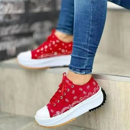 Fashion Pattern Canvas Women Sneakers Casual Sport Shoes Red Iphigenia