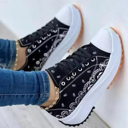 Fashion Pattern Canvas Women Sneakers Casual Sport Shoes Red Iphigenia