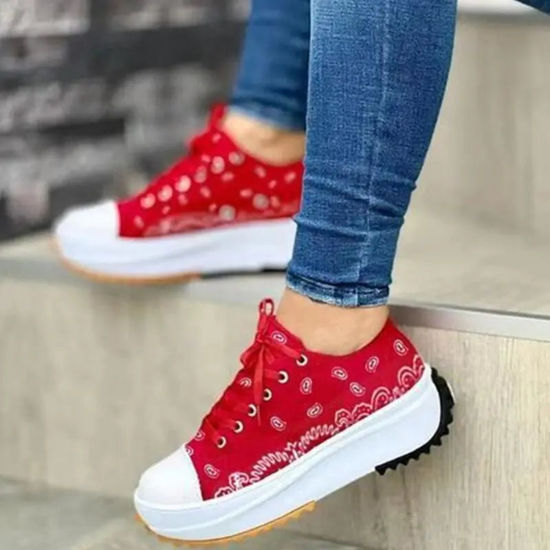 Fashion Pattern Canvas Women Sneakers Casual Sport Shoes Red Iphigenia