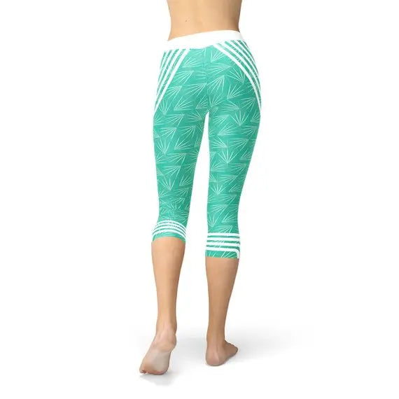 Turquoise Sports Capri Leggings Maroon Sooty